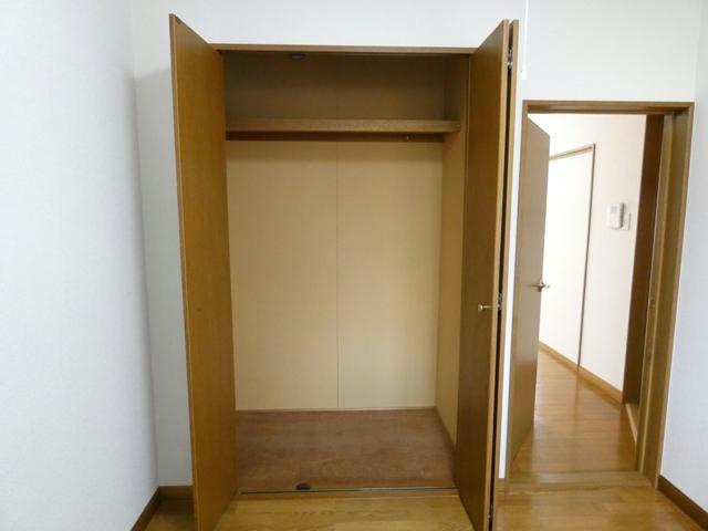 櫻ハイツの収納