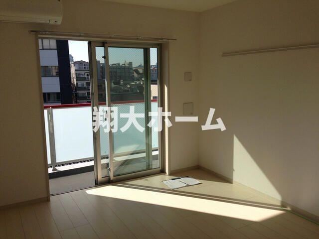リベルテ駒込の居間・リビング