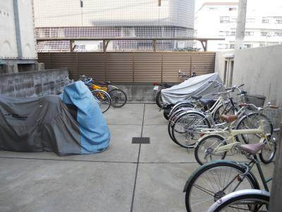 エリーフラッツ西ノ京のその他
