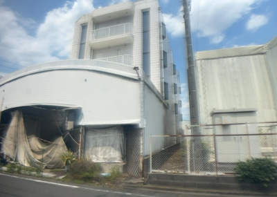 【外観】 | ホテル ラ・ステラ（相原の宿） | 家を建てる前提で土地を探している場合、地盤の丈夫さは譲れない条件の一つです。地盤が脆弱だと追加工事が必要となります。また、過去に地盤沈下や液状化現象を起こした土地は、できるだけ避けた方がいいでしょう。