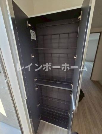 レガーロ藤崎の玄関