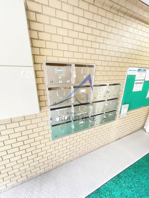 レジダンス千駄木のその他共用部分|集合ポストです。