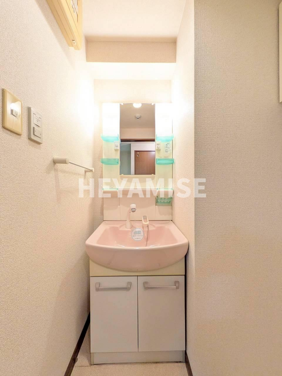 ディノ馬町の洗面所|※反転間取りの別の階のお部屋の画像です※現況を優先します