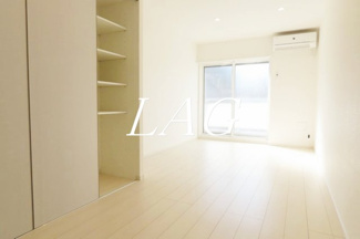 【居間・リビング】 | リブリ・オブリジャンス | 洋室のお部屋です。