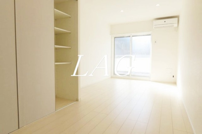 【居間・リビング】 | リブリ・オブリジャンス | 洋室のお部屋です。