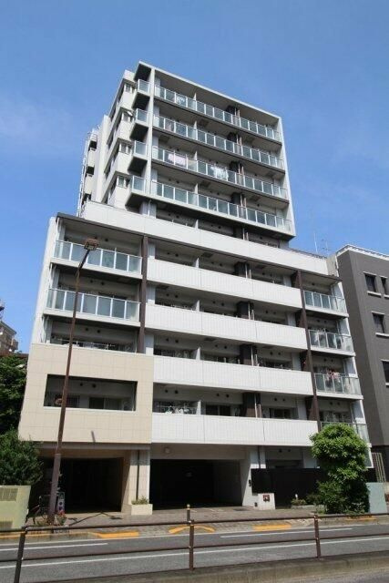 ラ・コスタ新宿余丁町の外観
