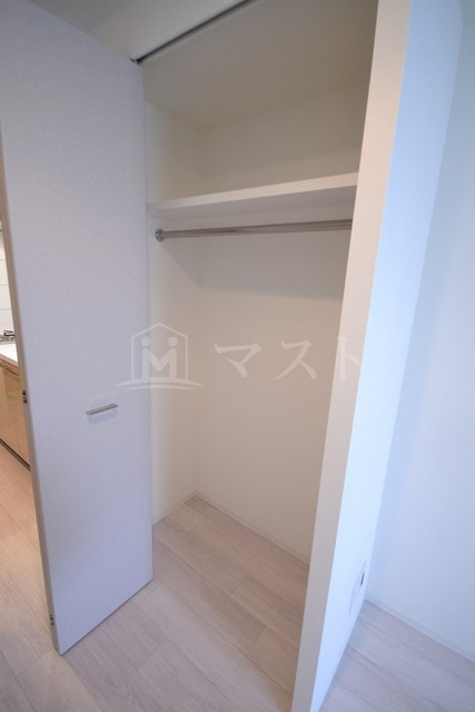 エスリード梅田グレイスの収納