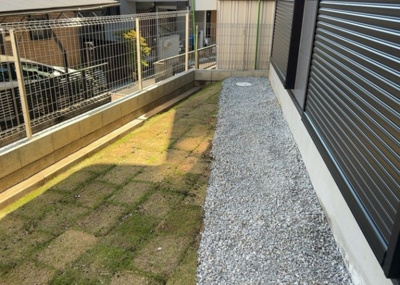 【バルコニー】 | 緑町新築戸建 | 一般的なバルコニーは、奥行1.5ｍ程ですが、ワイルドバルコニーは2ｍまで広がっています。そのため洗濯物の間隔をあけ干すことができ、乾きやすいというメリットや、ガーデニングが楽しめる等の特徴があります。