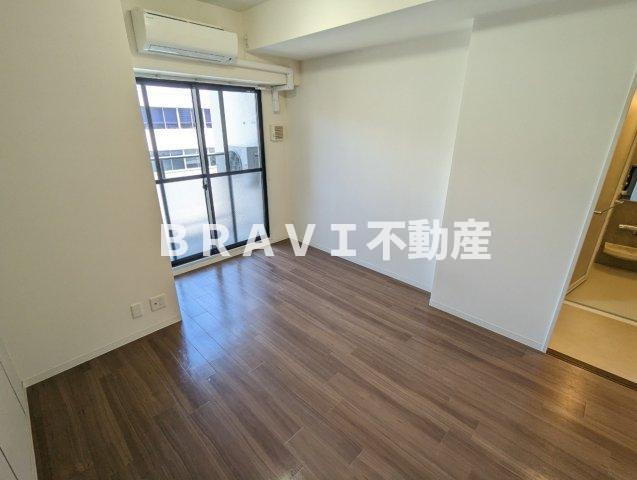Premiere Maison　BRAVI不動産の居間・リビング|【Premiere Maison】