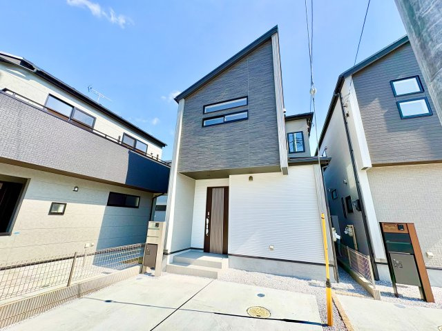 《仲介手数料半額》ふじみ野市西原1丁目　全5棟　3号棟の外観|全5棟の新築分譲住宅で、すでに成約済みの棟もある物件です。長期優良住宅認定の安心な住まい。福岡小学校徒歩5分、南向きで陽当たりも良く、子育て世帯におすすめです。