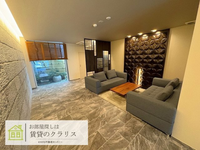 レフィシア西院