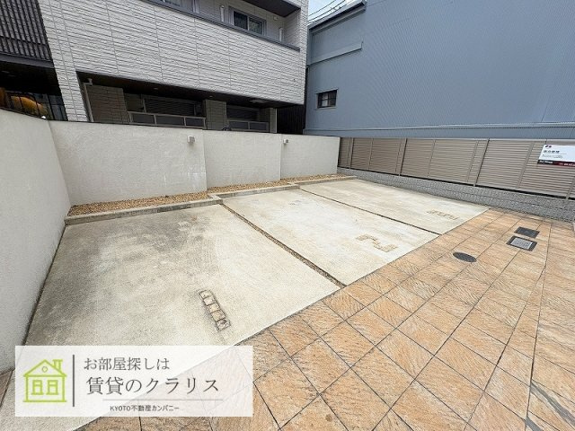 レフィシア西院