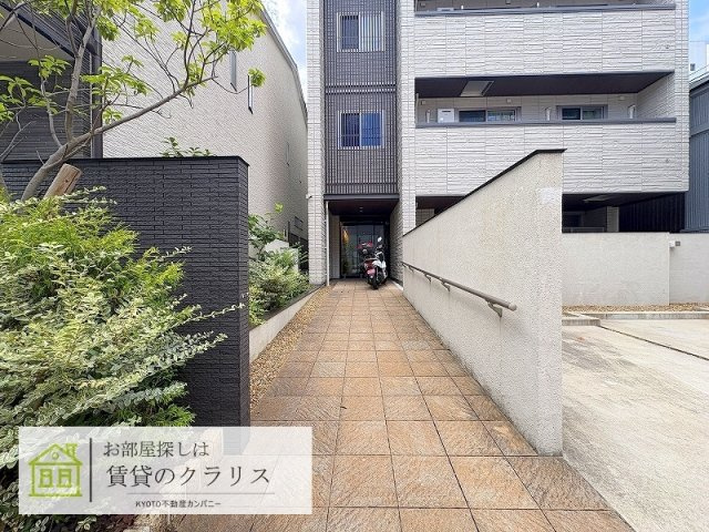 レフィシア西院