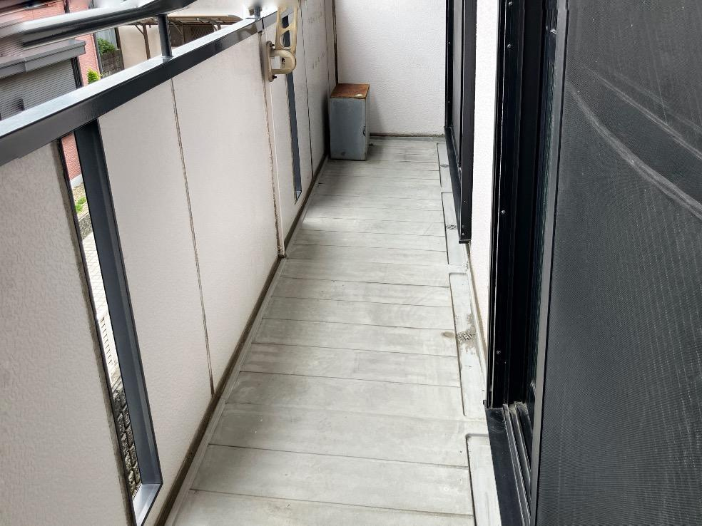 プレステージ芦屋B棟のバルコニー
