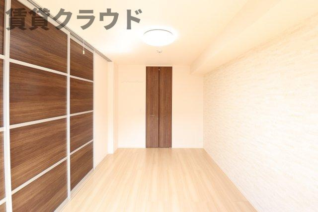 ラテルの寝室|ゆとりの広さです