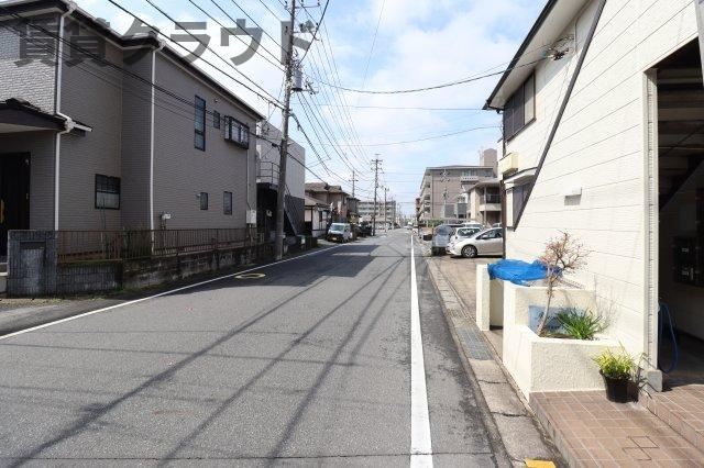 ラテルの周辺