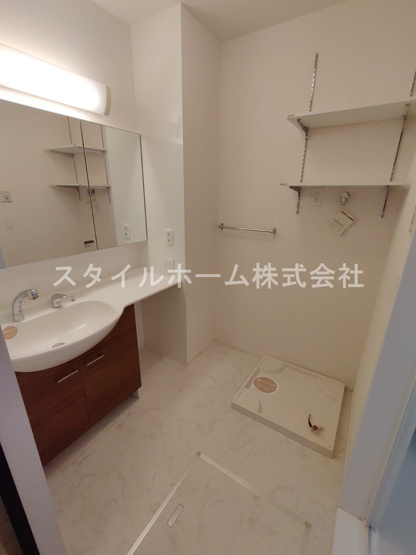 【洗面所】 | コンフォート | 別部屋写真です。