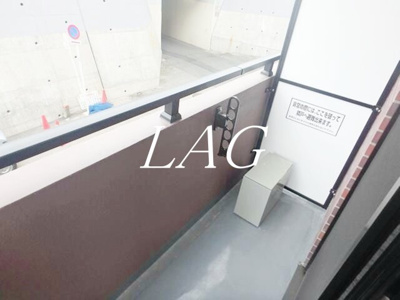 【バルコニー】 | ハウスポート信濃町 | バルコニーです。