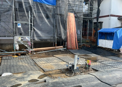 【庭】 | 北野台新築戸建 | 庭があることでガーデニングや家庭菜園はもちろん、こどもの遊び場やペットを放して遊ぶことができます。また、家の周囲に余裕があるということです。隣地との間があれば、十分な日当たりと、風通しが確保できます。