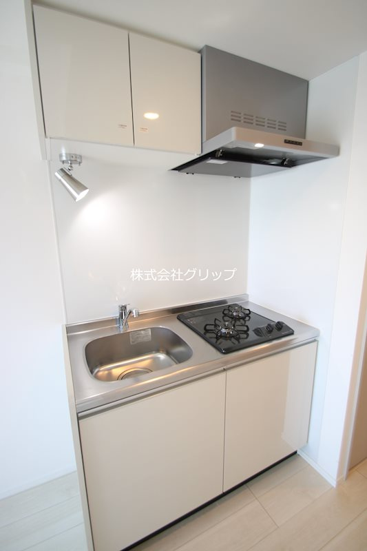 横浜市鶴見区鶴見中央５丁目の賃貸マンションのキッチン