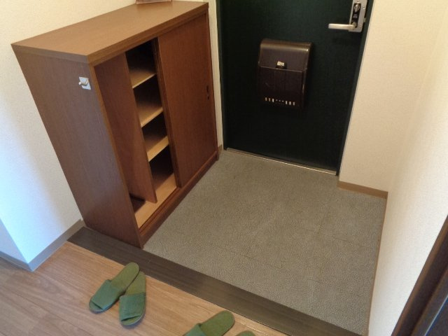 パティオ岸和田の玄関