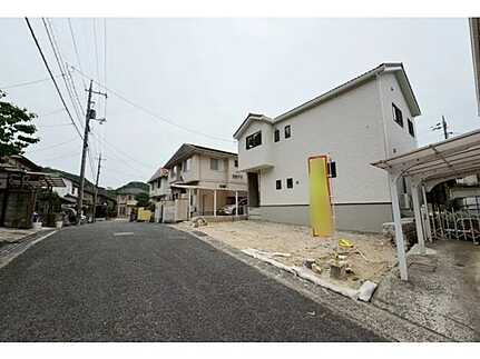 安佐南区上安５丁目の前面道路含む現地写真