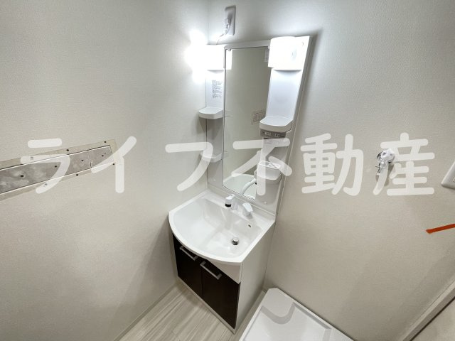 フジパレス中央長田の独立洗面台|独立洗面台です