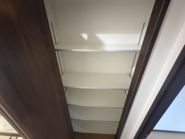 ルクール江坂の収納