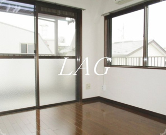 【居間・リビング】 | コーポオカダⅠ | 洋室のお部屋です。