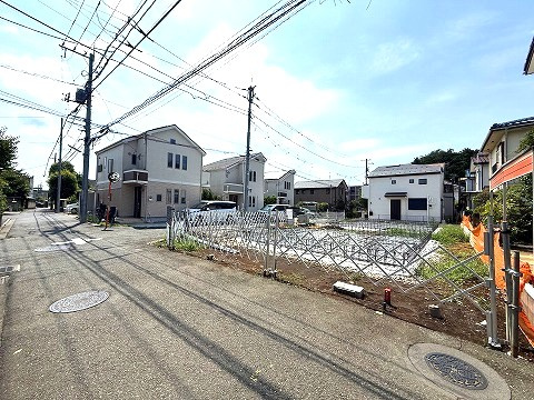 【外観】 | 【仲介手数料が３５％（１１０万円）ＯＦＦ！】■９２平米■車２台可■４ＬＤＫ■デザイナーズハウス