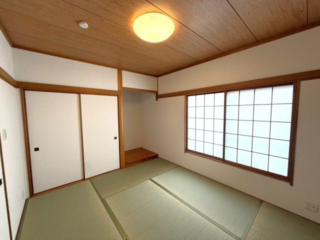 瀬戸市上之山町三丁目戸建の和室|くつろぎの場として、客間として、様々なシーンで活躍する和室です
