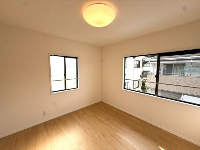 瀬戸市上之山町三丁目戸建の洋室|個人の部屋や寝室として使える洋室です