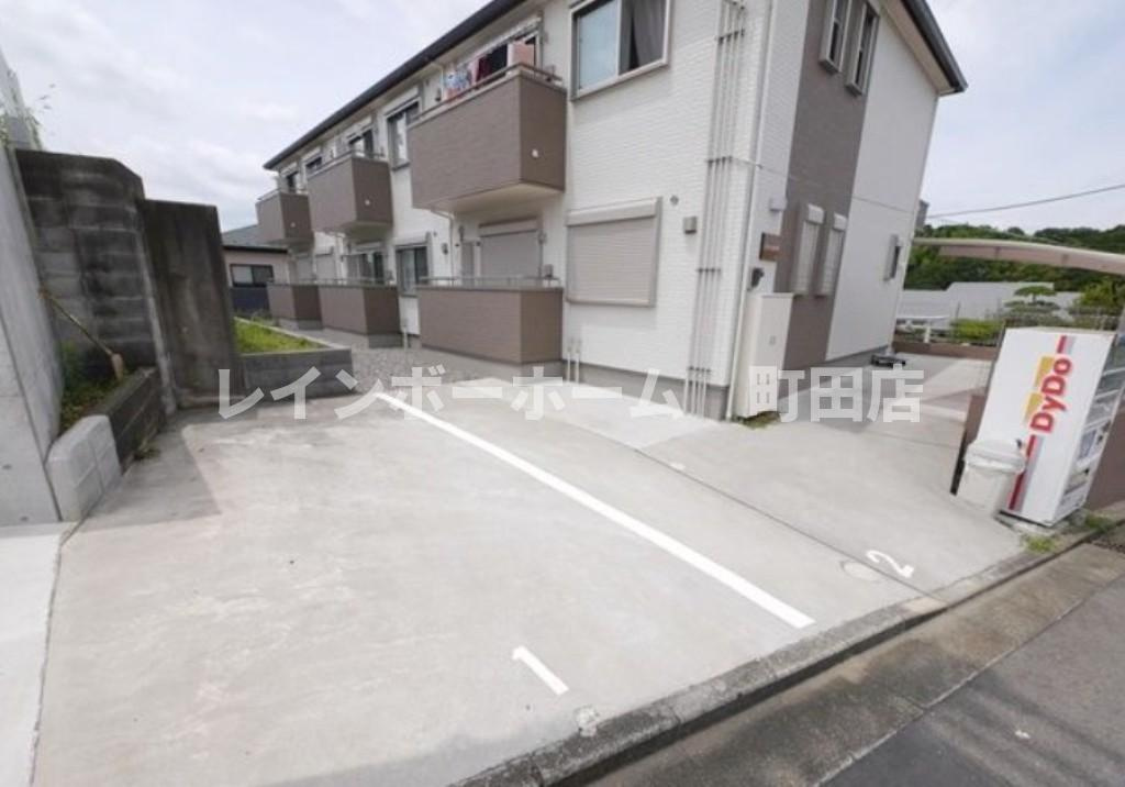 クレストあざみ野※初期費用分割後払いサービス利用可能物件の駐車場