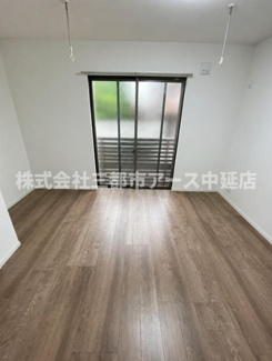 【居間・リビング】 | ヒルトップテラス大井町 | ヒルトップテラス大井町　は三都市アース中延店へお任せください！　ご内覧可能なお部屋は物件現地お待ち合わせご案内可能です！