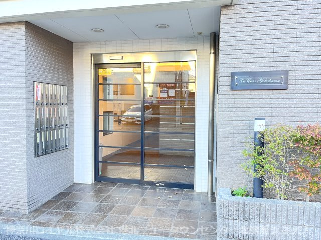 【エントランス】