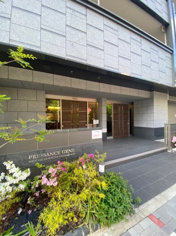 プレサンス　ジェネ　新栄町駅前　葵 名古屋市賃貸　仲介手数料無料のエントランス