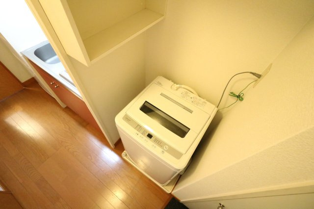【その他】 | レオパレスＤｅｅｒＦｉｅｌｄⅡ | 室内洗濯機完備によりお手軽に引越しが可能！