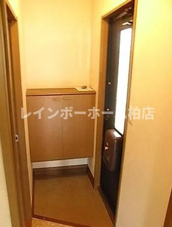 特典：仲介手数料が無料です!!の玄関|落ち着いた玄関です