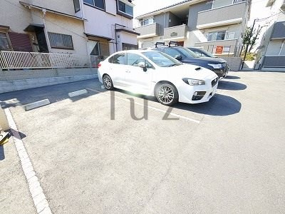 サザングレイスBの駐車場|駐車場完備※空き要確認です！