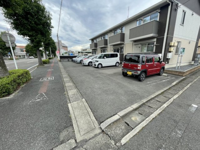【駐車場】 | セプトガーデン新前橋
