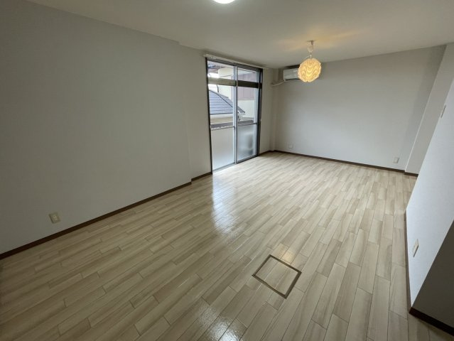 カーサ摩耶の居間・リビング