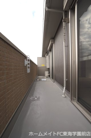 熊本市東区上南部２丁目のアパートのバルコニー