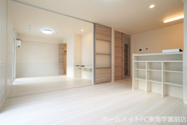 熊本市東区上南部２丁目のアパートの居間・リビング