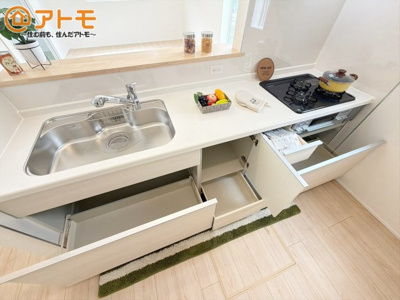 【居間・リビング】 | 富士宮市小泉第29　新築戸建て　2号棟