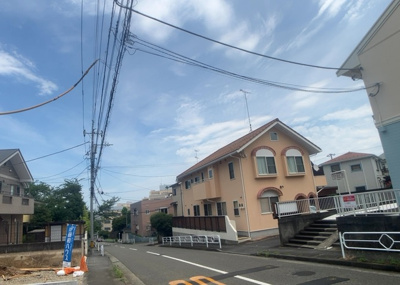 【展望】 | 寺田町新築戸建 | 土地の地勢が高台の場合、景色を綺麗にみることができ、景色にこだわってお家探ししている方におすすめです！また平坦地よりも風通しがいいというメリットがあります。デメリットもあるので是非現地でご確認下さい。