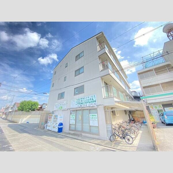 西大路御池ハイツイチキの外観