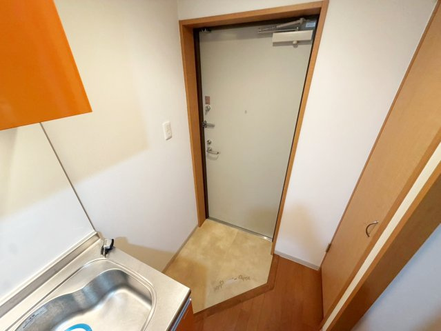 URBAN FLATS江坂の玄関