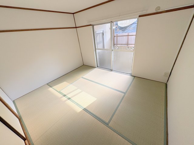 西有紀マンションの和室