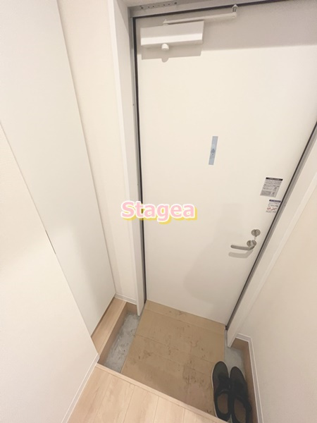 プロスペリタ大宮Sの玄関