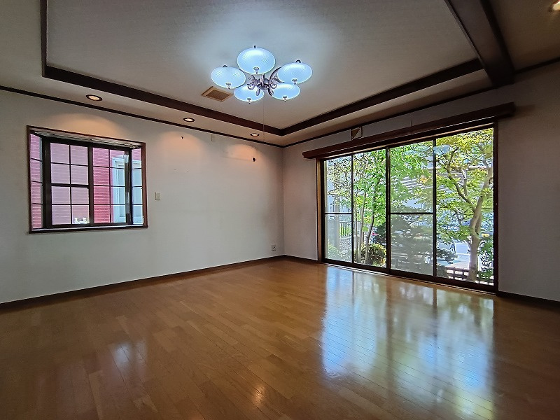 高崎市倉賀野町中古住宅の洋室